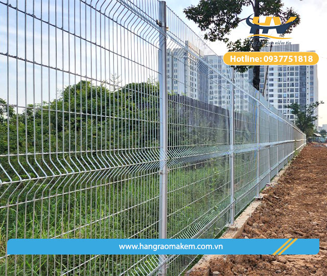 Hàng rào lưới thép - Giải pháp an ninh và thẩm mỹ cho mọi công trình